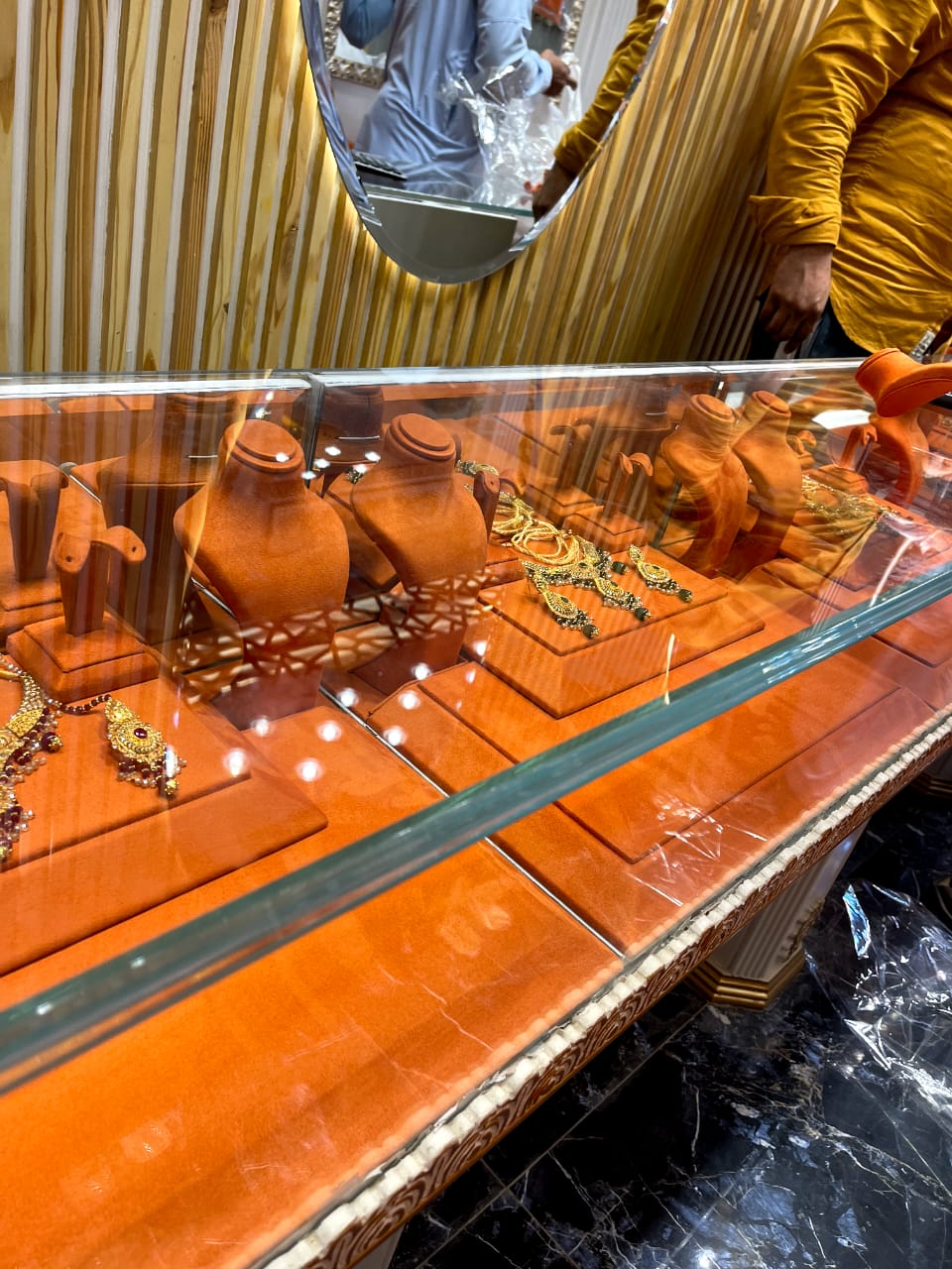 ANW JEWELLERS (23)